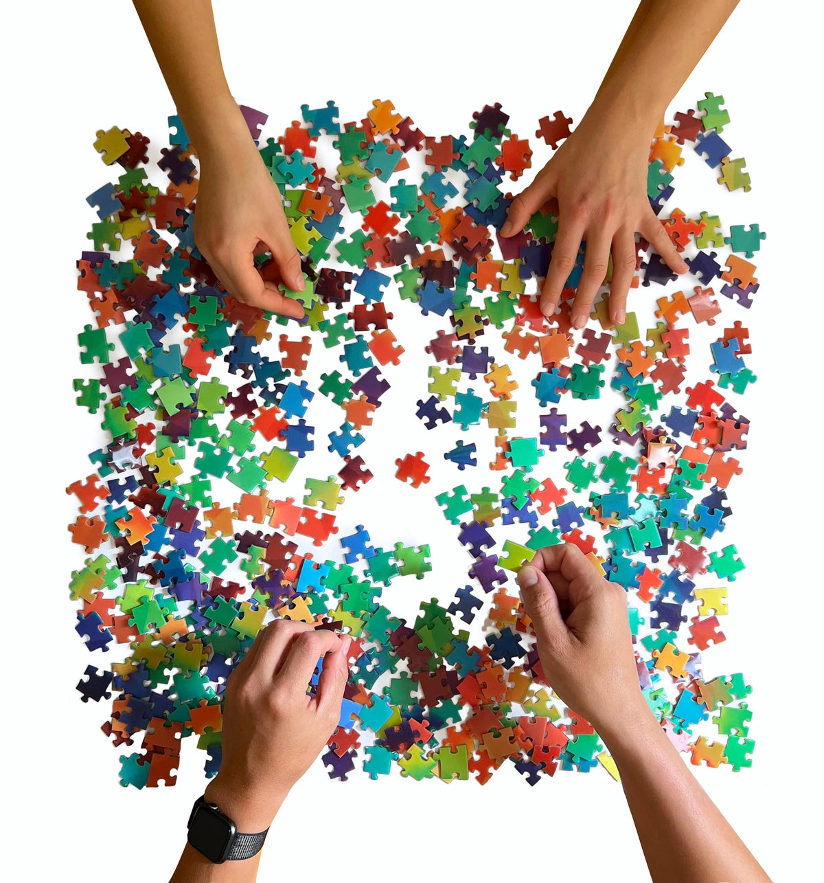 The Aeternus Aenigma colour puzzle, translucent pieces mixing colour